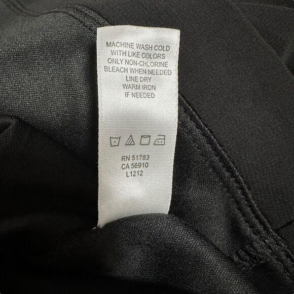 Studio Y Black White Pattern Block Shell Top Size XL - Picture 7 of 7